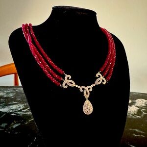 COPY - Garnet and diamond necklace